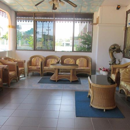 Royal Jommanee Hotel Nongkhai 廊开 外观 照片