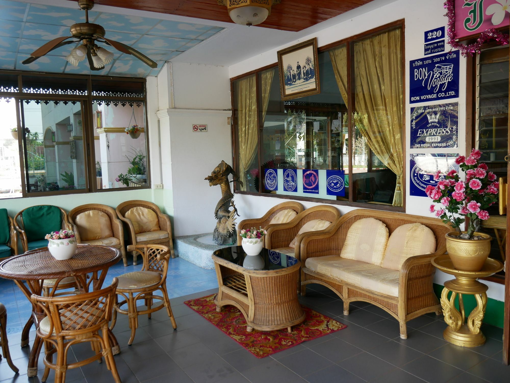 Royal Jommanee Hotel Nongkhai 廊开 外观 照片
